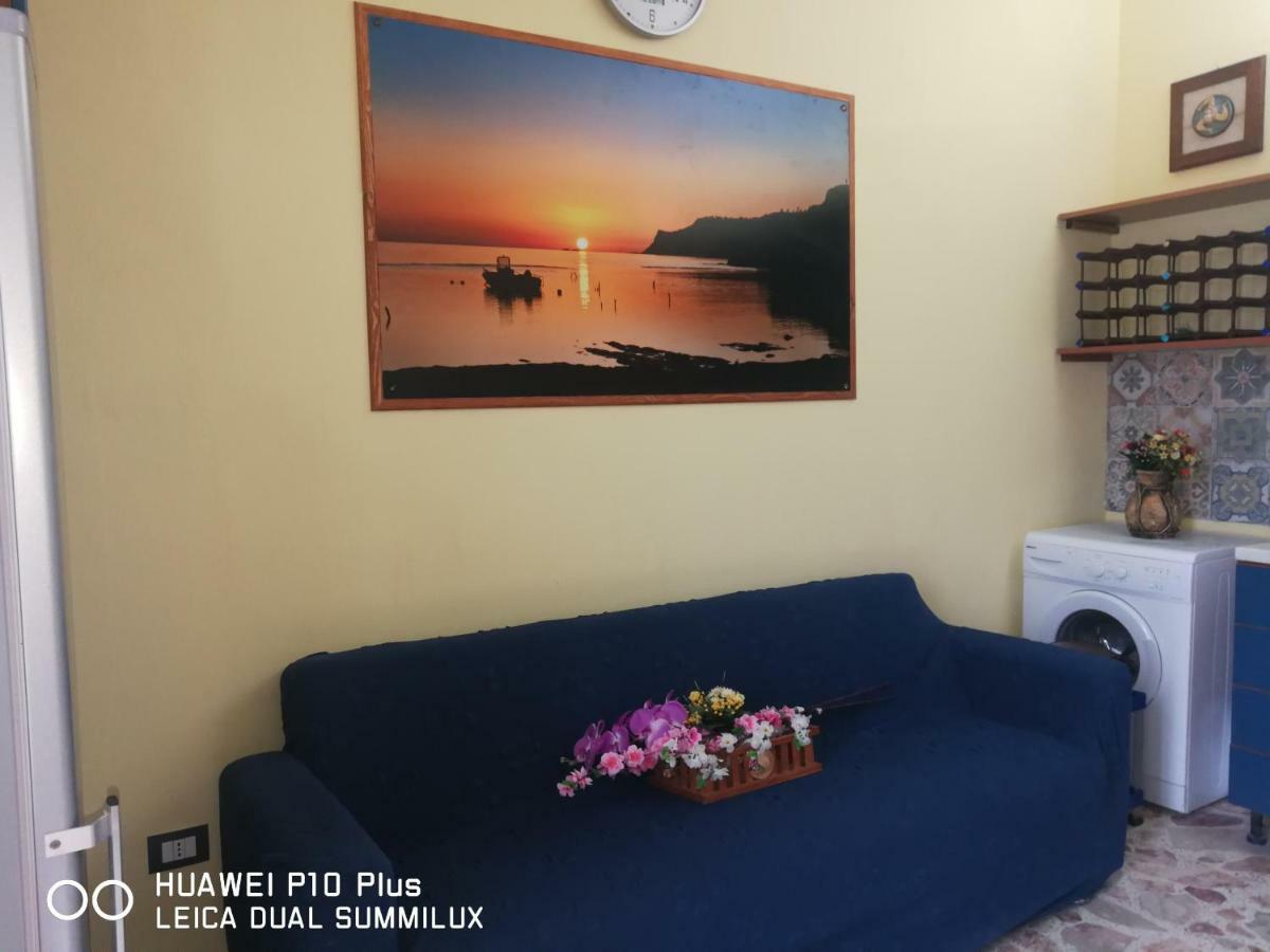 Vigata House Apartment Porto Empedocle Bagian luar foto