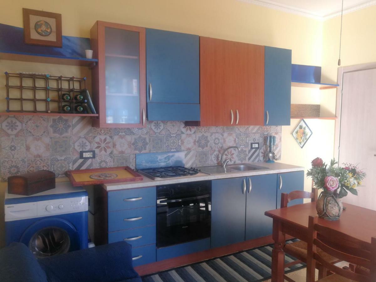 Vigata House Apartment Porto Empedocle Bagian luar foto